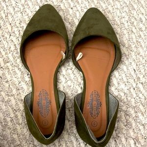 Olive green flats. Size 6. Brand is Charles Albert.